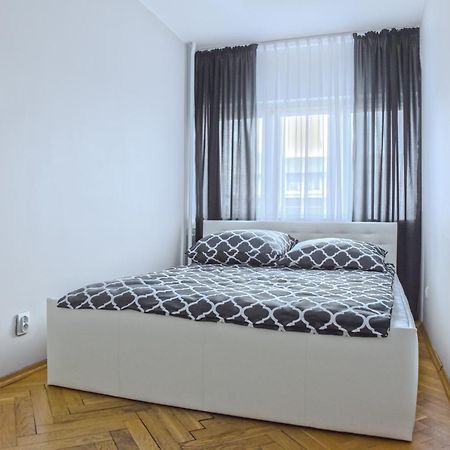 Comfy Flat In The City Center. Great View. Varsó Kültér fotó